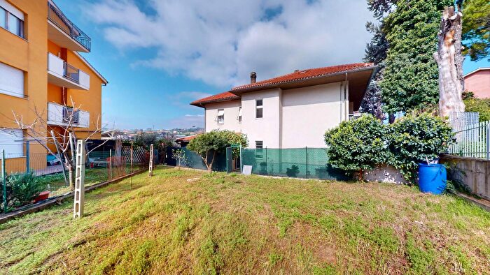 Appartamento quadrilocale in vendita in Osimo