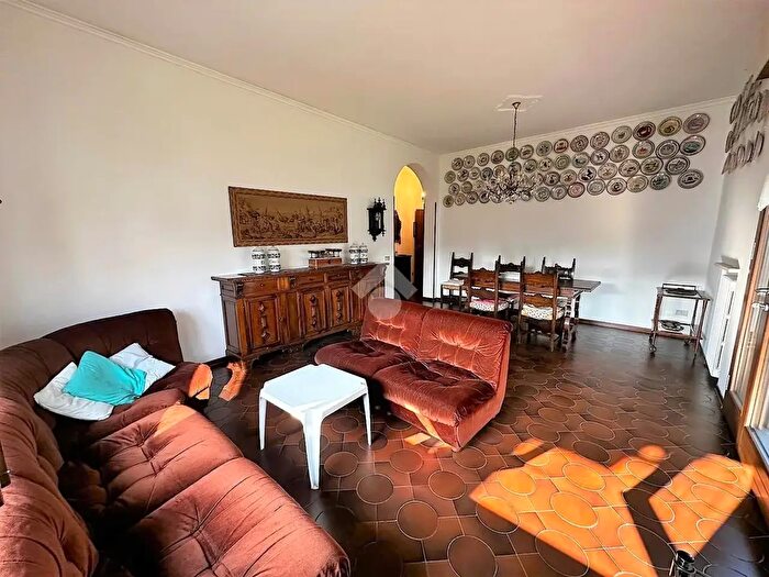 Appartamento trilocale in affitto in Borgo Virgilio