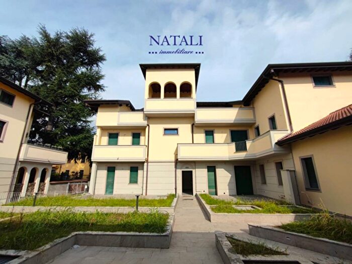 Appartamento bilocale in affitto in Via Montebello, San Martino, Legnano