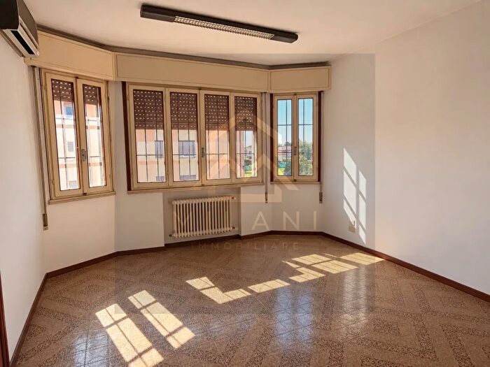Appartamento quadrilocale in vendita in Via Caselle, Campo San Martino