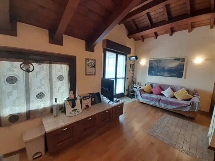 Appartamento trilocale in vendita in Via Settembre, Castel Di Sangro