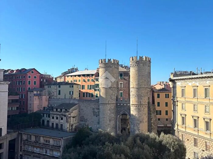 Appartamento bilocale in vendita in Via Fieschi, Genova