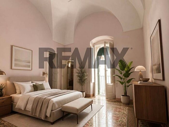 Casa bilocale in vendita in Via Flavio Gioia, Via Ludovico Corso Umberto I Vittorio Emanuele, Ostuni