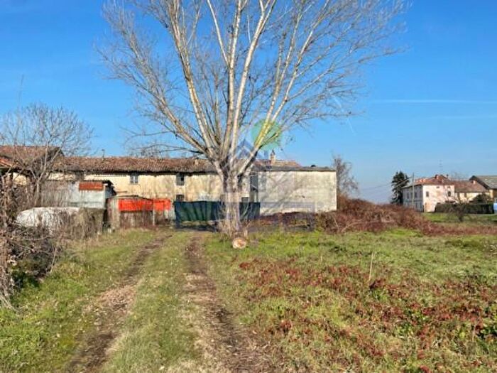 Casa quadrilocale in vendita in Via Breda, Monticelli DOngina