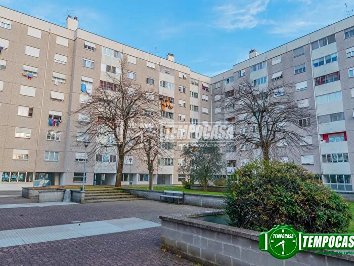 Appartamento quadrilocale in vendita in Via Luigi Mutti a, Piacenza