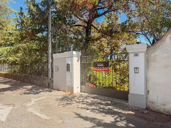 Casa con 5 locali in vendita in Via Bevaceto, Milazzo