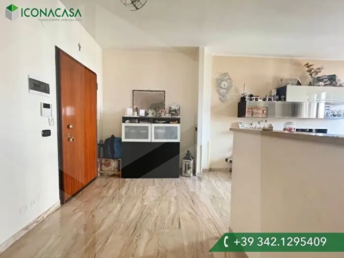 Appartamento trilocale in vendita in Via Fratelli Cervi, Centro, San Giuliano Milanese