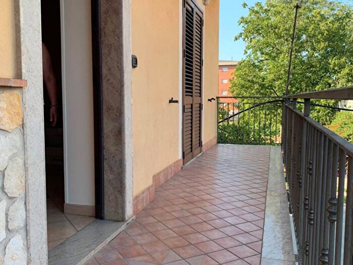 Appartamento trilocale in affitto in Via Colombia, Centro, Mercato San Severino