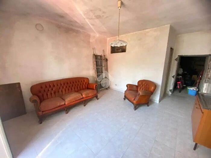 Casa con 8 locali in vendita in Via del Carpine, Montefiascone