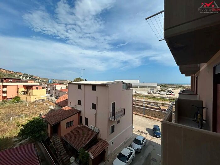 Appartamento quadrilocale in vendita in Porto Empedocle