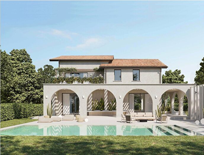 Casa con 14 locali in vendita in Forte Dei Marmi