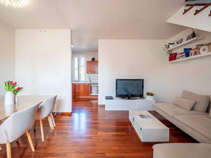 Casa quadrilocale in vendita in Via San Rigo, Reggio Emilia