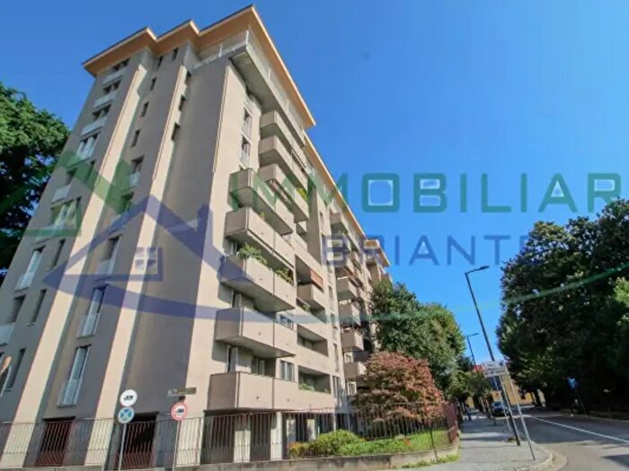 Appartamento trilocale in vendita in Viale Ugo Maspero, Somma Lombardo