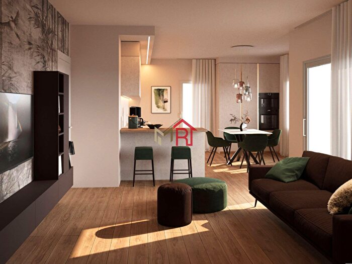 Appartamento quadrilocale in vendita in Viale Roma Snc, Colle Umberto