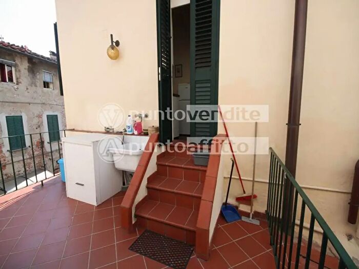 Appartamento bilocale in affitto in Ia S Pierino, Lucca