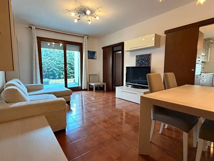 Appartamento quadrilocale in affitto in Commenda San Bortolo, Rovigo