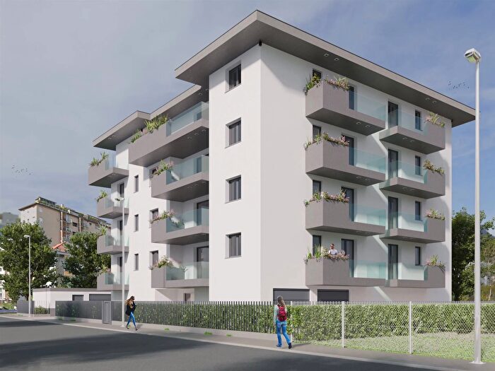 Casa trilocale in vendita in Via Lainate Snc Rho, Rho