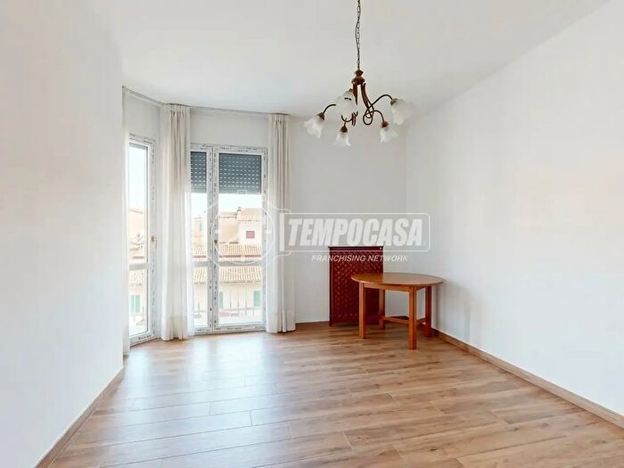 Appartamento quadrilocale in vendita in Via Parma, Alessandria