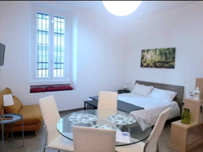 Appartamento monolocale in affitto in Via California, Dezza, Milano