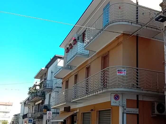 Appartamento quadrilocale in vendita in Corso Umberto I, Orsogna