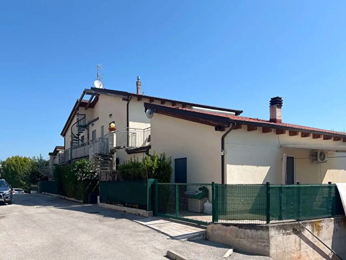Appartamento trilocale in affitto in Osimo