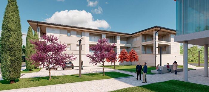 Appartamento con 5 locali in vendita in Cascina