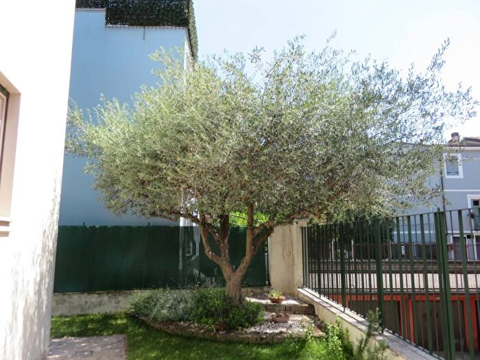 Appartamento quadrilocale in affitto in Via Camp di Tombetta, Borgo Roma, Verona