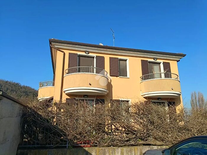 Appartamento trilocale in vendita in Via Sant Apollinare, MontescudoMonte Colombo