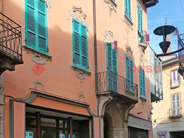 Appartamento trilocale in vendita in Via Cavallotti, Omegna