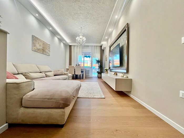 Appartamento quadrilocale in vendita in Indirizzo Via Antonio Elia, Falconara Marittima