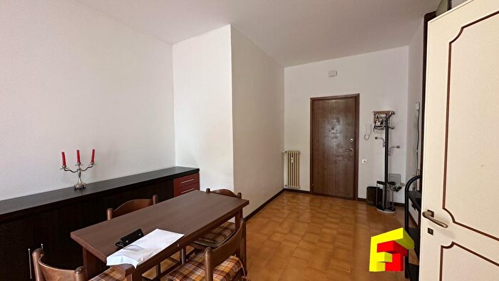 Appartamento bilocale in vendita in Via per Cassina, Moggio