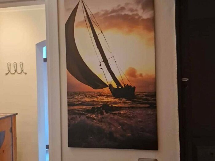 Appartamento quadrilocale in affitto in Viale Repubblica, Centro, Porto Valtravaglia