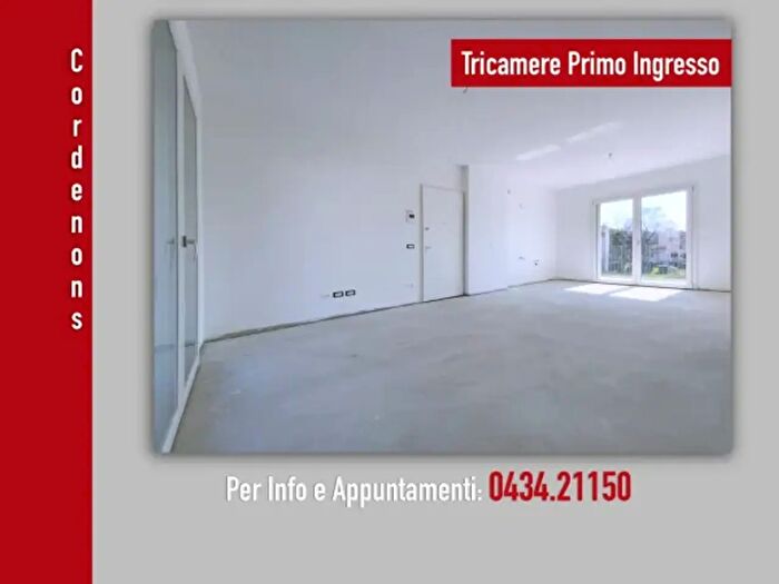 Appartamento quadrilocale in vendita in Via Sclavons, Cordenons