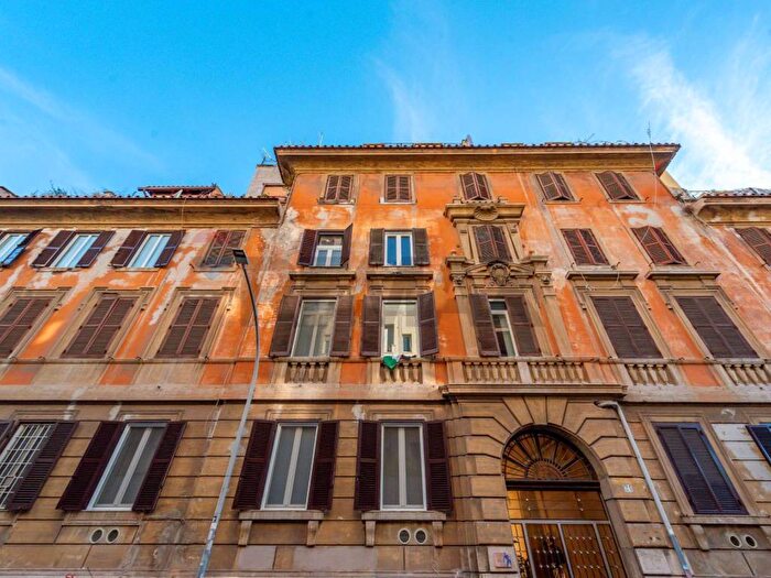 Appartamento trilocale in affitto in Via Dei Magazzini Generali, Ostiense, Roma