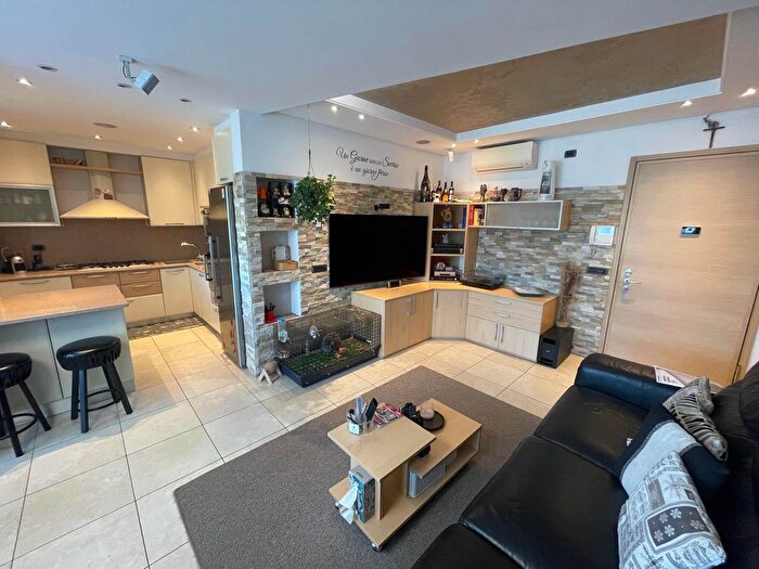 Appartamento trilocale in vendita in Bolzano