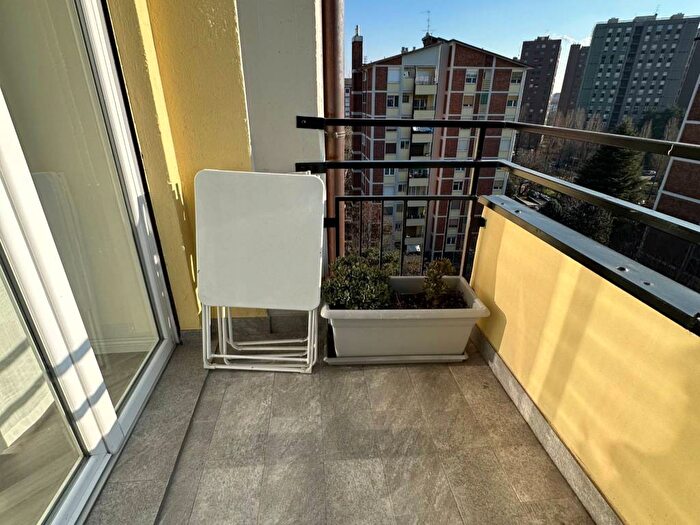 Appartamento monolocale in affitto in Viale Ca Granda, Prato Centenaro, Milano