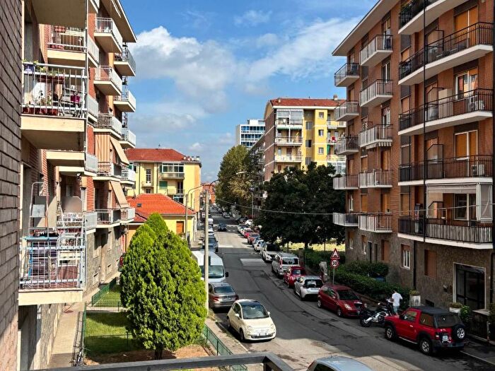 Appartamento trilocale in affitto in Via Gioacchino Rossini, Santa Maria, Collegno