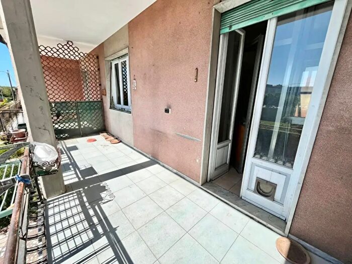 Appartamento trilocale in vendita in Massa