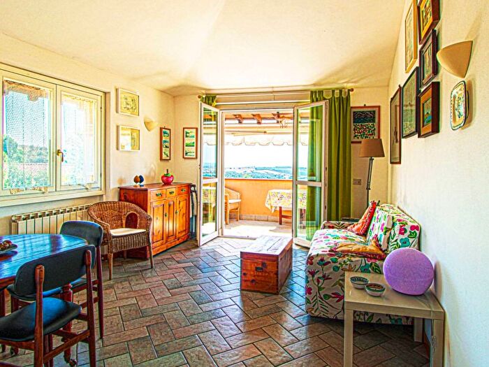 Appartamento quadrilocale in affitto in Via Giacomo Puccini, Centro, Capalbio