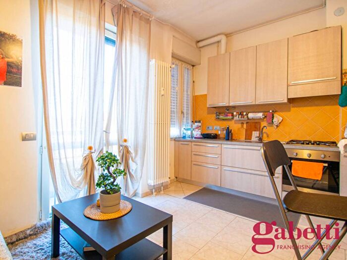 Appartamento bilocale in affitto in Via Boves, Cimiano, Milano