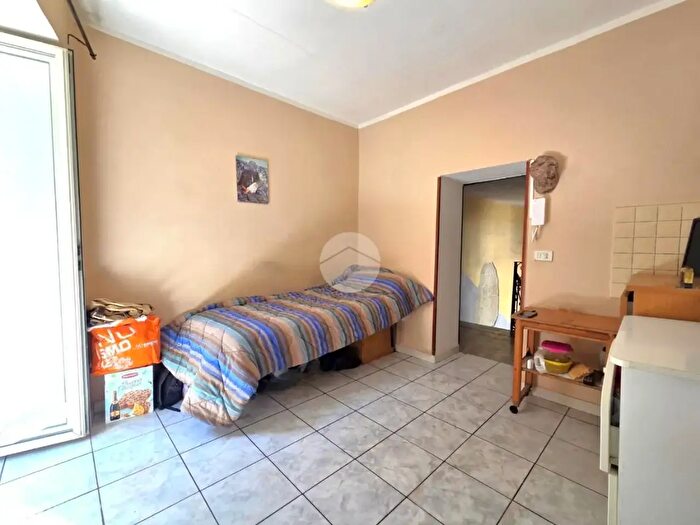 Appartamento monolocale in vendita in Via S Sebastiano, Casoria