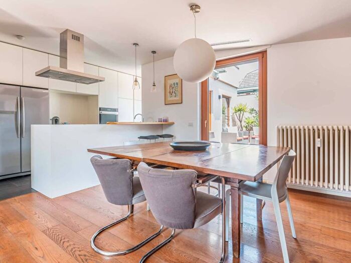 Case in Vendita e in Affitto - 3