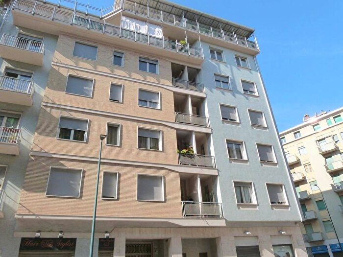 Appartamento trilocale in affitto in Via Alfiano, Santa Rita, Torino
