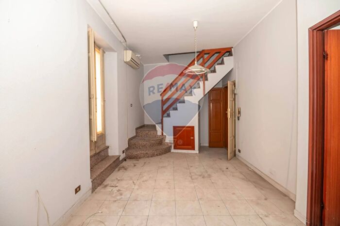 Casa con 5 locali in vendita in Via San Pietro, Caltagirone