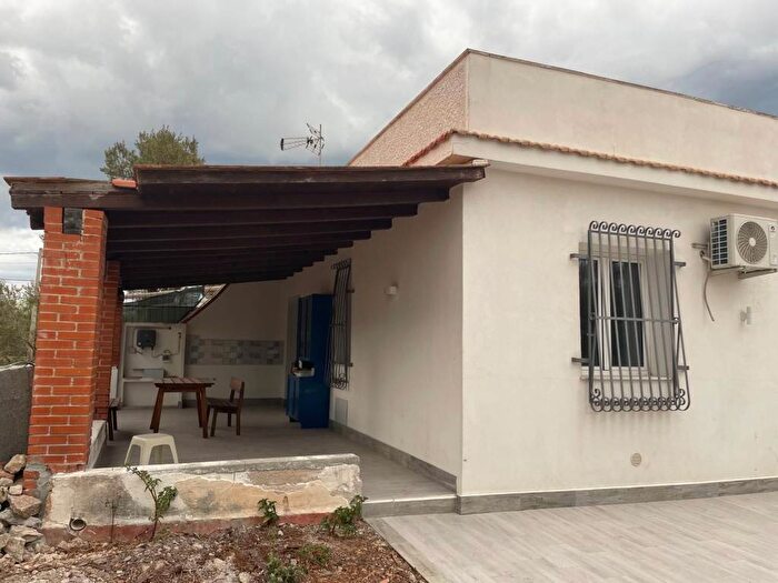 Casa quadrilocale in affitto in Via Rocco Chinnici, Centro, Cinisi