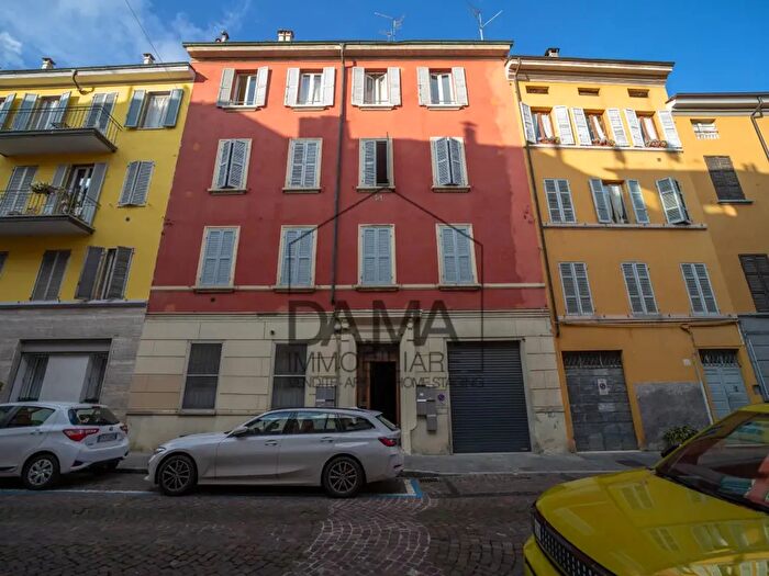 Appartamento con 5 locali in vendita in Via XX Settembre, Parma