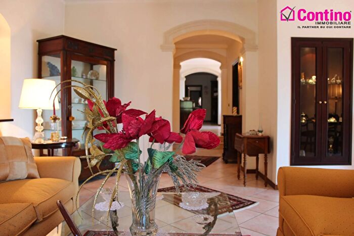 Appartamento con 15 locali in vendita in San Gregorio di Catania, San Gregorio Di Catania