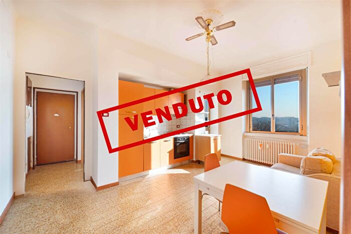 Appartamento bilocale in vendita in Viale Lombardia, Monza