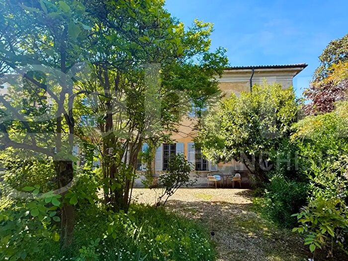 Casa con 7 locali in vendita in Lomello