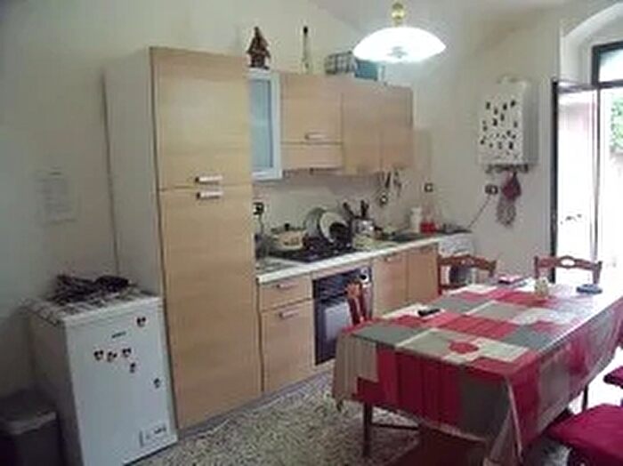 Casa quadrilocale in vendita in Furci